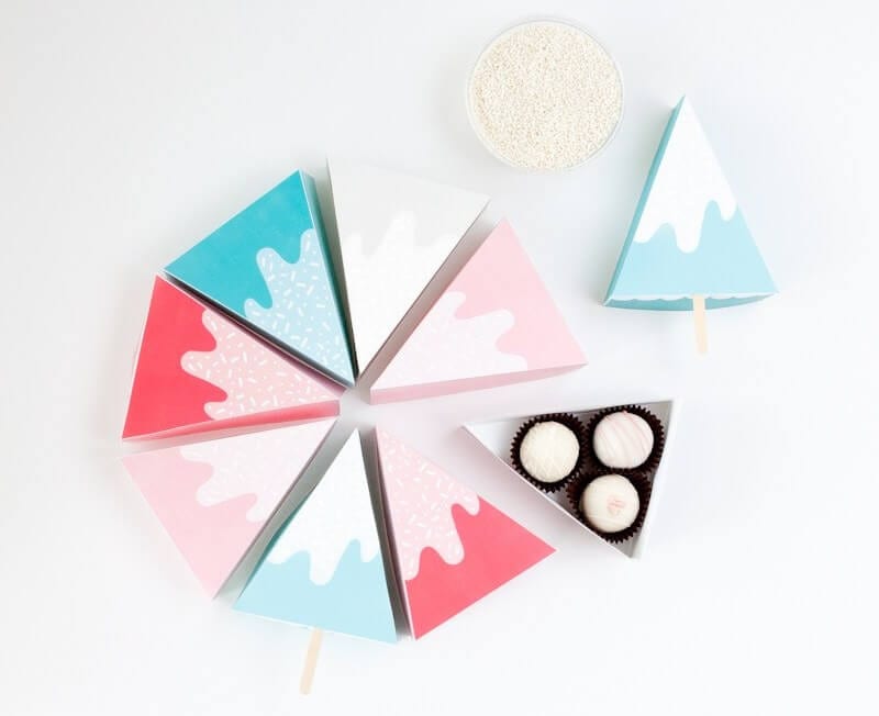 how to make a three sided pyramid out of paper