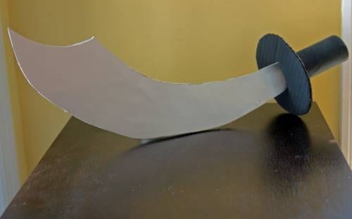 how to make a pirate paper sword