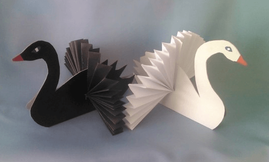 how to make a swan out of paper napkin
