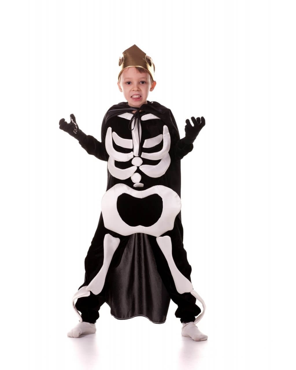 Hand made of paper for a suit