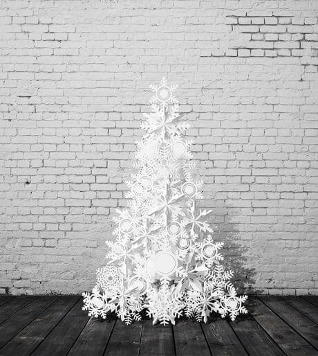 How do you make a paper Christmas tree cutting