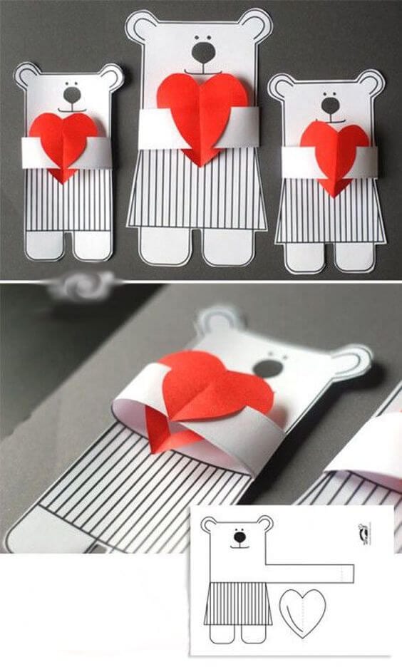 Instructions on how to make a Valentine for Valentine's Day