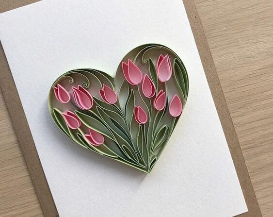 поделки из гофрированной бумаги на 8 марта