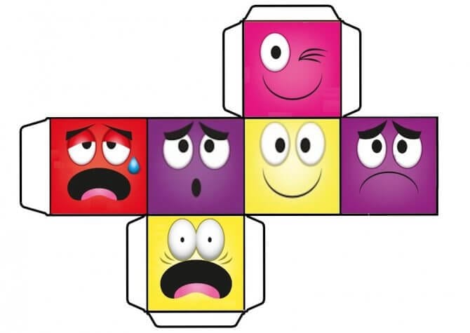 Куб з емоціями з паперу