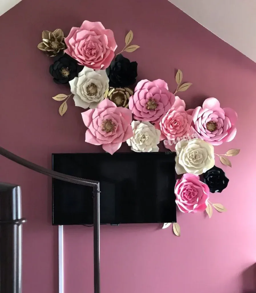 Paper flowers for interior decor